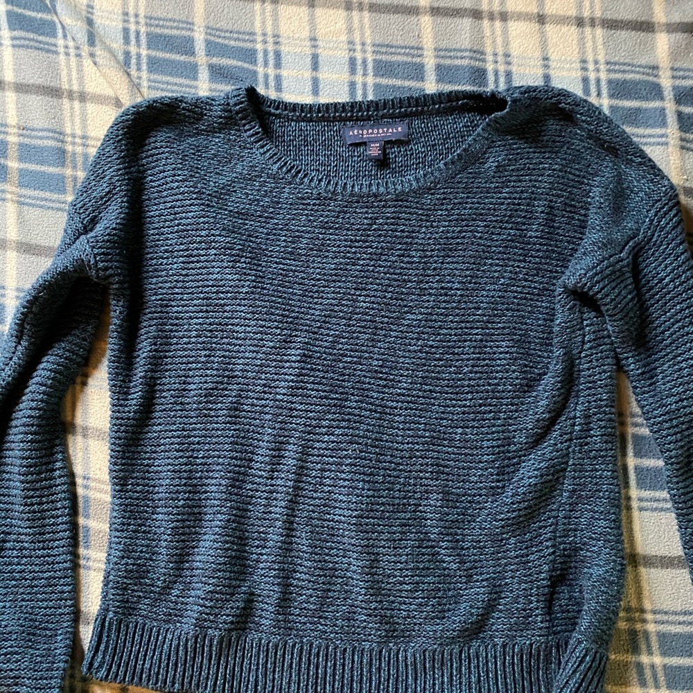 Aeropostale sweater size medium